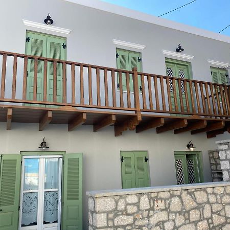 Luca'S Houses Chalki Town المظهر الخارجي الصورة