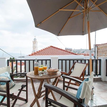 Luca'S Houses Chalki Town المظهر الخارجي الصورة