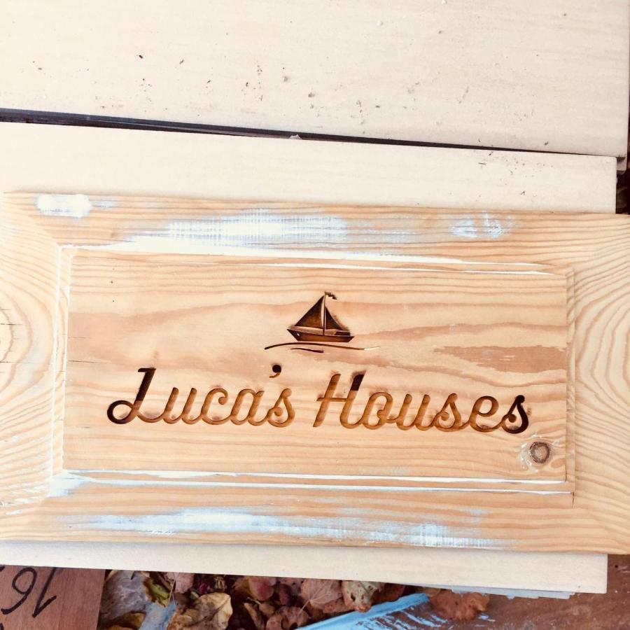 Luca'S Houses Chalki Town المظهر الخارجي الصورة